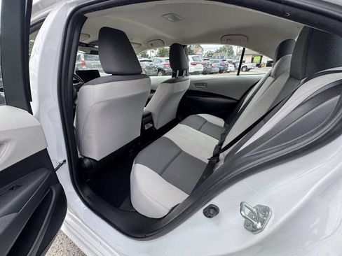 Used 2024 Toyota Corolla LE image 30