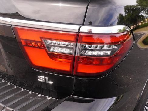 Used 2023 Nissan Armada SL w/ Captain's Chairs Package RWD image 38