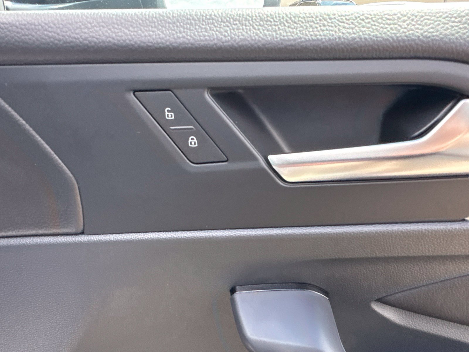 Certified 2024 Volkswagen Jetta S FWD image 38