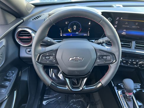 Used 2026 Chevrolet Trax RS w/ Driver Confidence Package FWD image 26