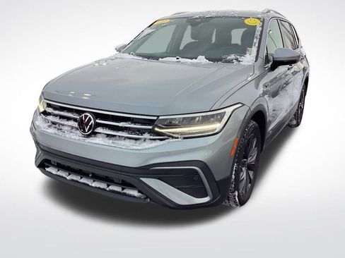 Used 2022 Volkswagen Tiguan SE image 5