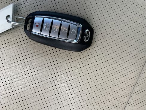 Used 2021 INFINITI QX50 Sensory w/ Accent Package image 37