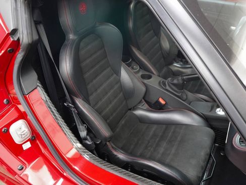 Used 2016 Alfa Romeo 4C Coupe w/ Convenience Group - Coupe RWD image 53