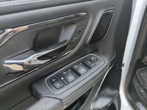 Used 2022 RAM 1500 Limited image 16