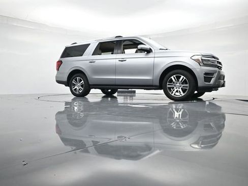 Used 2024 Ford Expedition Max Limited image 34