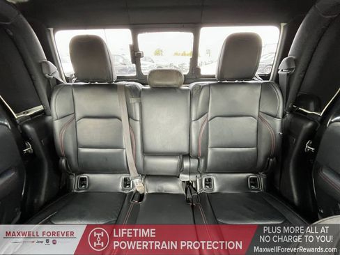 Used 2021 Jeep Gladiator Rubicon image 5