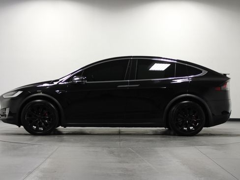Used 2019 Tesla Model X Performance AWD/4WD image 7