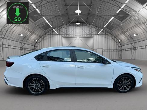 Used 2023 Kia Forte GT-Line w/ GT-Line Technology Package FWD image 6