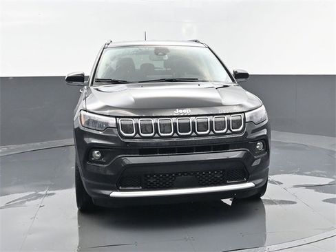 Used 2022 Jeep Compass Limited image 23