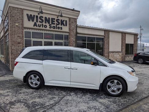 Used 2013 Honda Odyssey Touring image 2