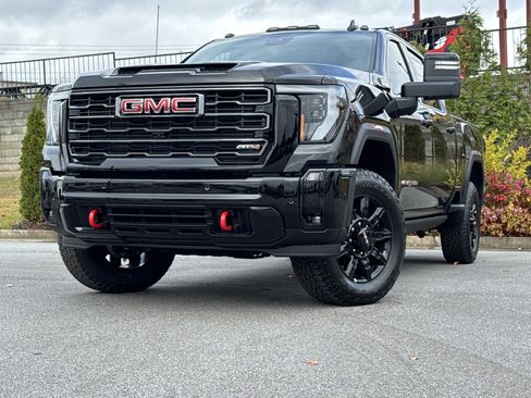 New 2026 GMC Sierra 2500 AT4 w/ AT4 Premium Plus Package image 5