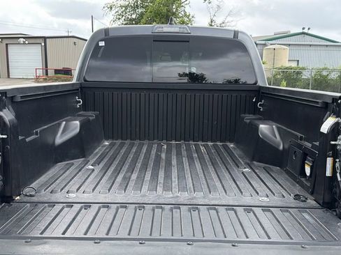 Used 2023 Toyota Tacoma TRD Sport w/ Technology Package RWD image 37