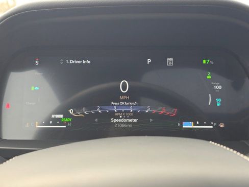 Used 2023 Jeep Grand Cherokee Overland w/ Advanced Protech Group III image 33