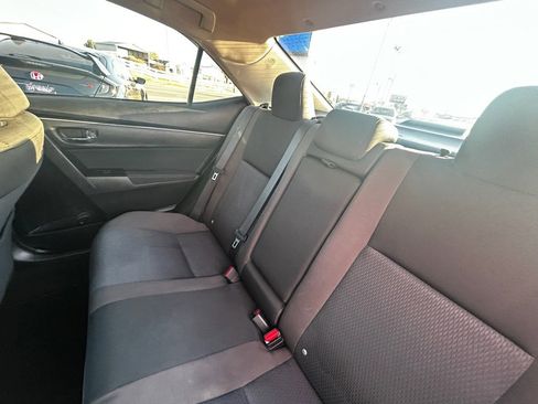 Used 2017 Toyota Corolla LE image 15