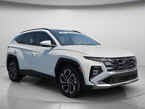 New 2026 Hyundai Tucson Limited image 3