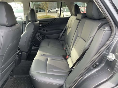 Used 2024 Subaru Outback Limited XT image 3
