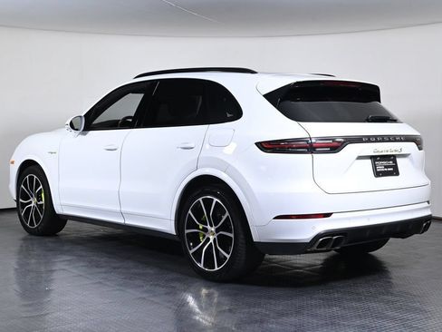 Certified 2023 Porsche Cayenne Turbo S AWD/4WD image 3