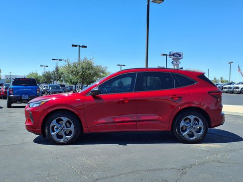 Certified 2023 Ford Escape ST-Line w/ Tech Pack #1 FWD image 3