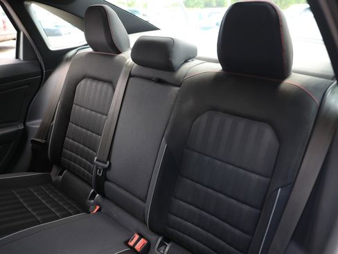 Used 2020 Volkswagen Jetta GLI FWD image 11
