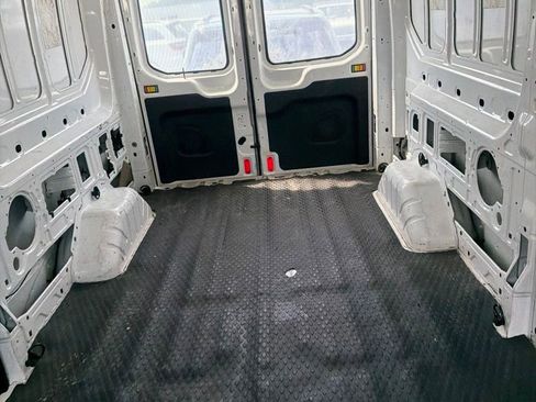 Used 2017 Ford Transit 150 148 Medium Roof RWD image 10