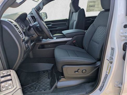 New 2026 RAM 1500 Big Horn w/ Night Edition AWD/4WD image 4