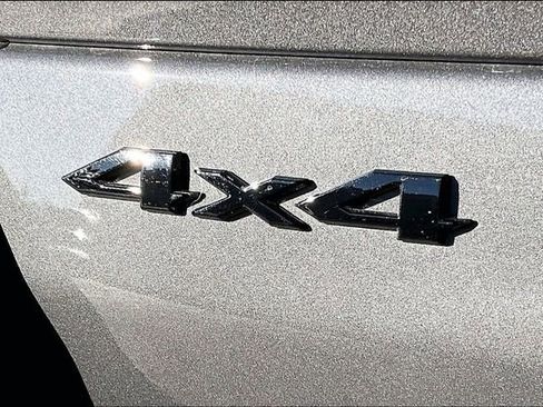 New 2026 Jeep Grand Cherokee Limited image 13