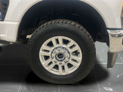 Used 2024 Ford F250 XLT image 35