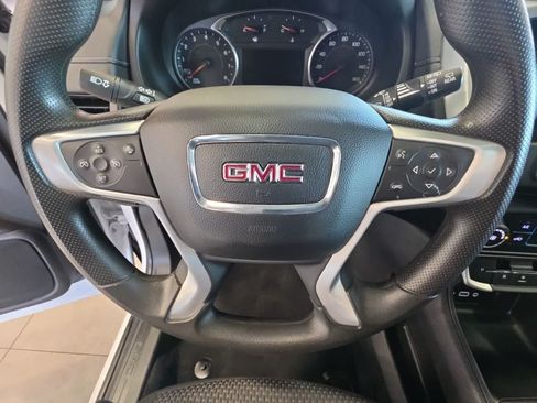 Used 2022 GMC Terrain SLE FWD image 22