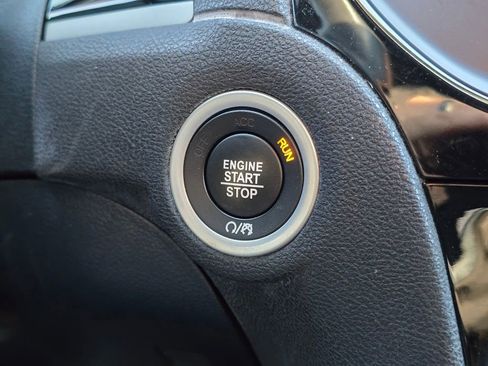 Used 2018 Chrysler 300 S w/ 300S Alloy Package image 36