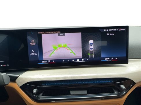 Used 2025 BMW 330i Sedan RWD image 48