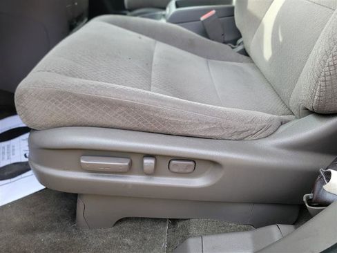 Used 2016 Honda Odyssey EX image 12