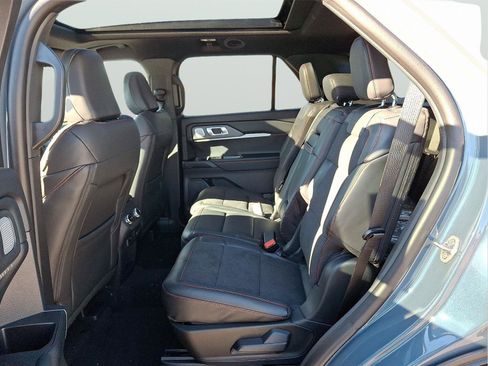 New 2026 Ford Explorer ST w/ Sun And Sound Package image 5