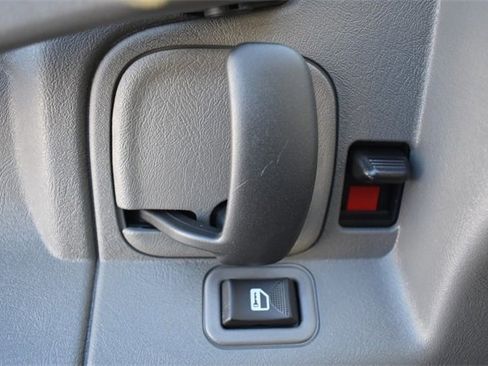 New 2025 Chevrolet Express 2500 Work Van w/ Driver Convenience Package image 18