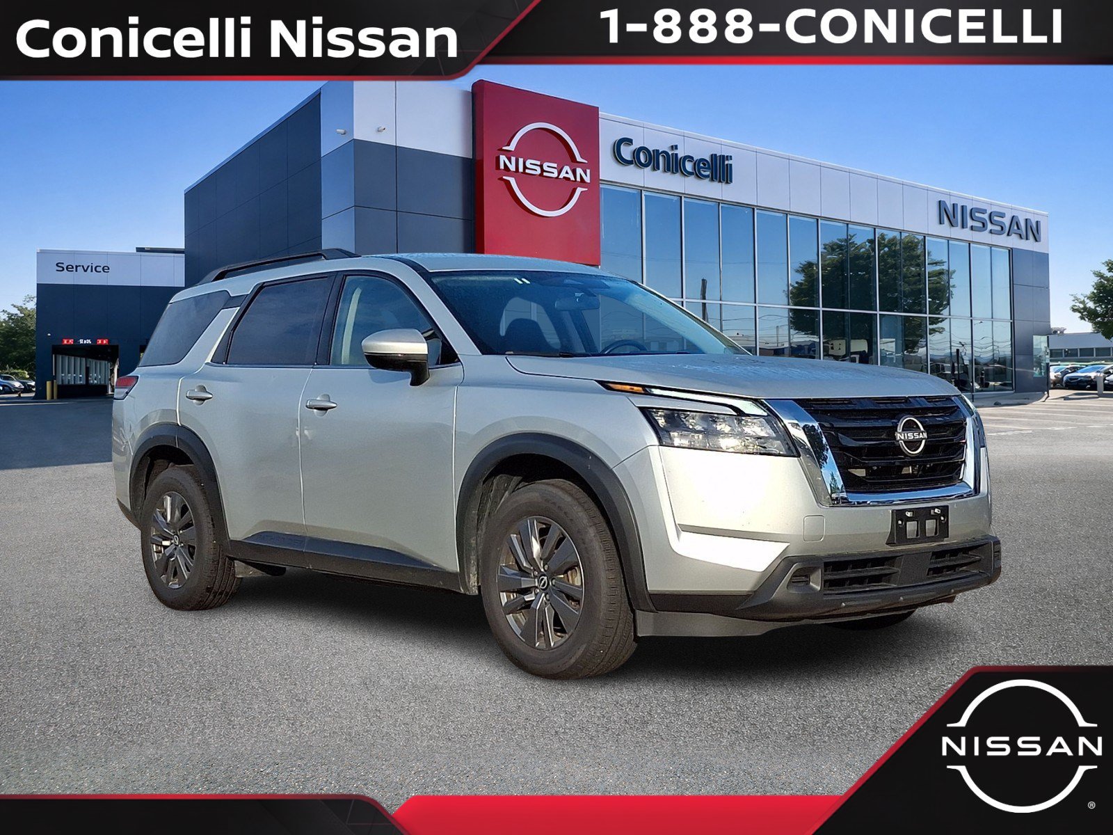 Used 2025 Nissan Pathfinder SV FWD image 1