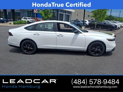 Certified 2025 Honda Accord SE image 10