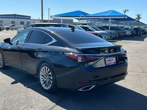 Used 2023 Lexus ES 350 Luxury image 5