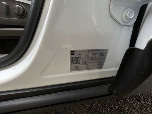 Certified 2020 Chevrolet Traverse LT w/ LPO, Floor Liner Package image 33