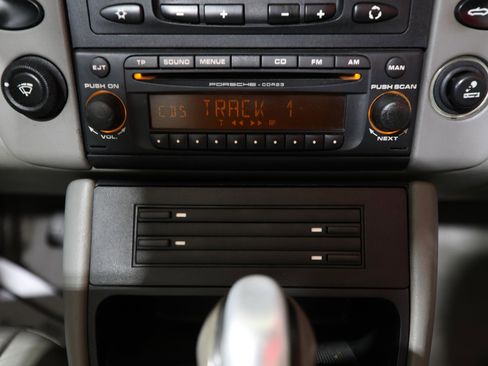 Used 2003 Porsche 911 Carrera image 21