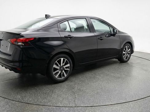 Used 2025 Nissan Versa SV FWD image 9