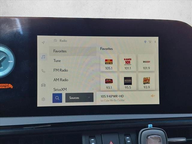 Used 2024 Lexus ES 300h w/ Premium Package FWD image 14