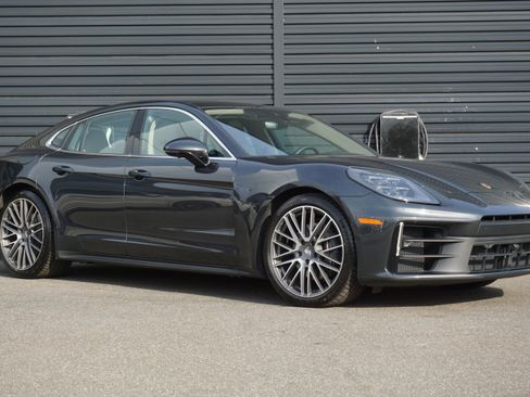 Certified 2026 Porsche Panamera 4 AWD/4WD image 10