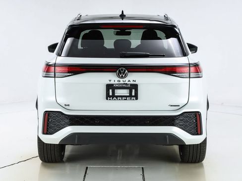 New 2026 Volkswagen Tiguan SE R-Line image 48
