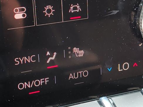 Used 2026 GMC Acadia Elevation w/ LPO, Floor Liner Package AWD/4WD image 27