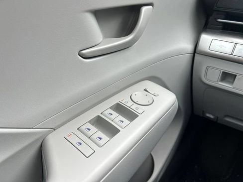 Certified 2026 Hyundai Kona SEL Sport AWD/4WD image 12