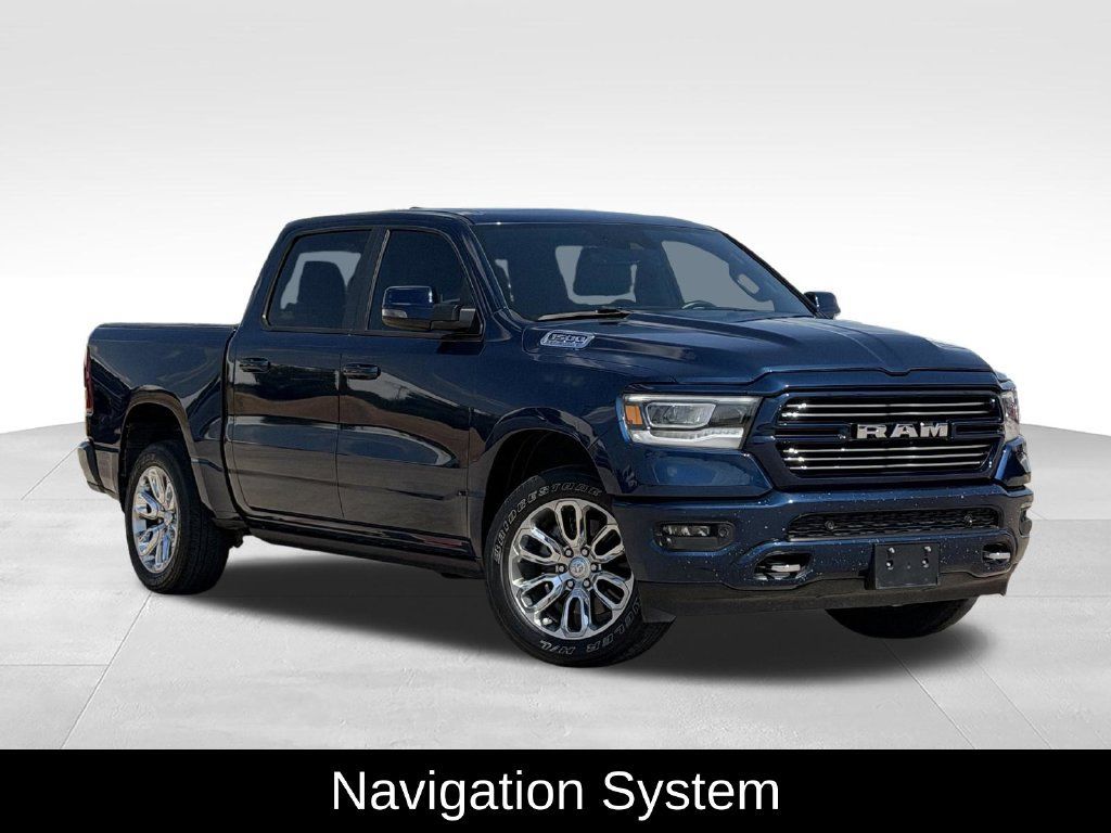 Used 2024 RAM 1500 Laramie AWD/4WD image 2