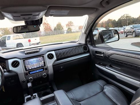 Used 2018 Toyota Tundra Platinum image 38