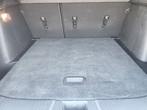 Used 2025 Chevrolet Trax RS w/ Sunroof Package FWD image 42
