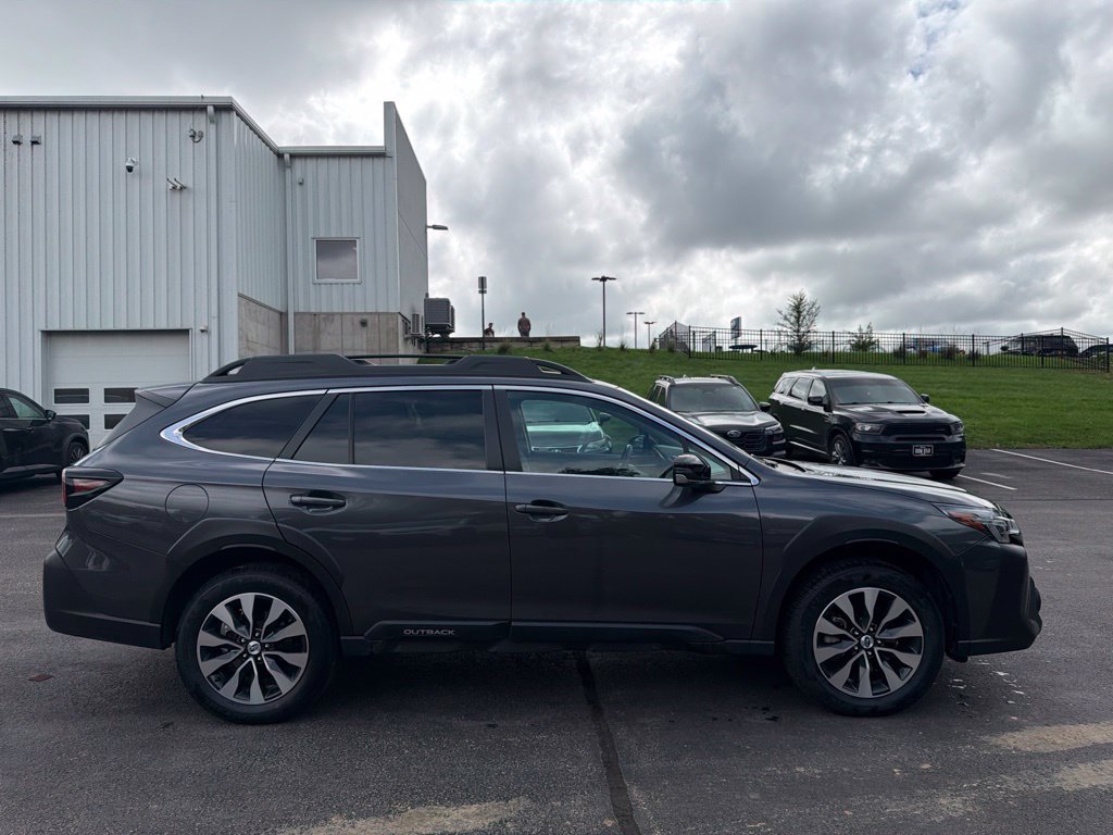 Certified 2024 Subaru Outback Limited XT AWD/4WD image 11