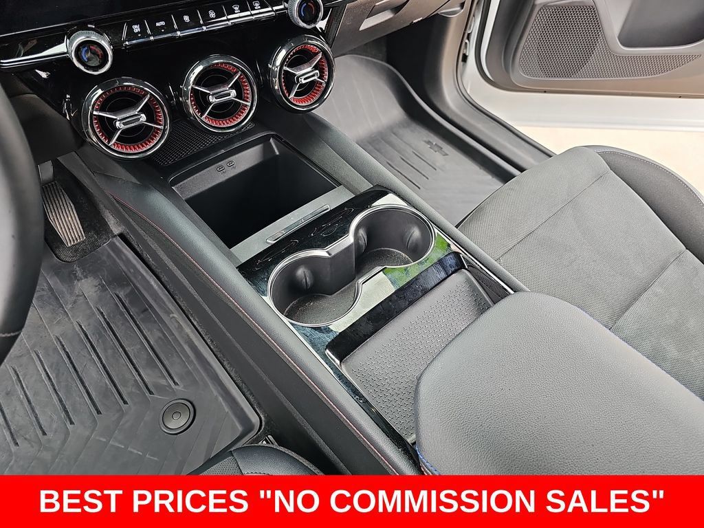 Used 2024 Chevrolet Blazer EV RS AWD/4WD image 25