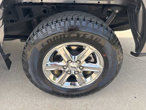 Used 2025 Ford F150 XLT w/ Equipment Group 301A Standard AWD/4WD image 8